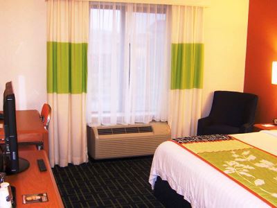 Fairfield Inn & Suites Кодак Екстер'єр фото