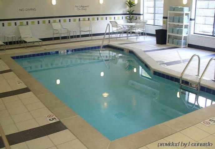 Fairfield Inn & Suites Кодак Екстер'єр фото